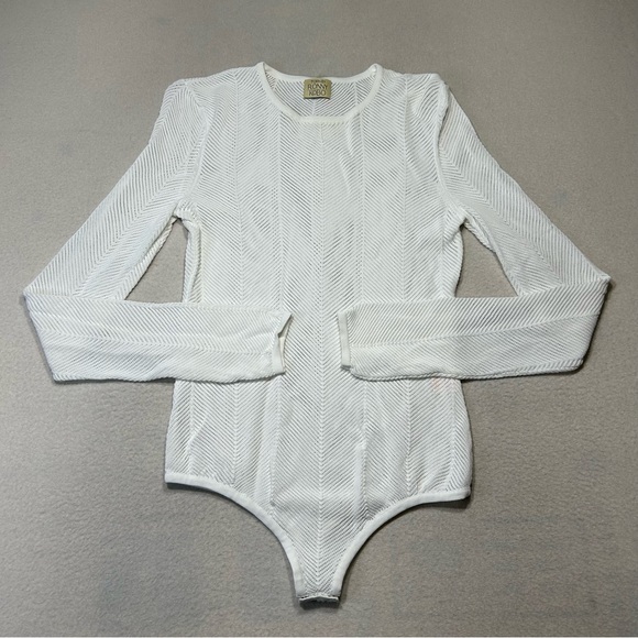TORN BY RONNY KOBO Mesh Knit Long Sleeve Bodysuit White Size M - Picture 2 of 7